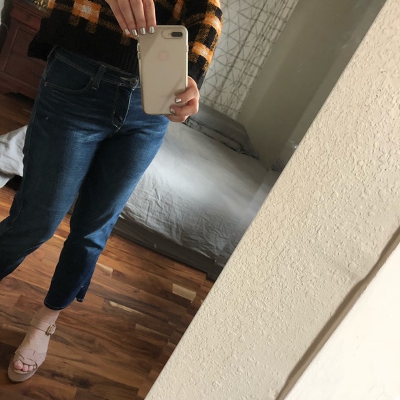 Levi’s Cropped Stretch Jeans - Picture 3 of 6